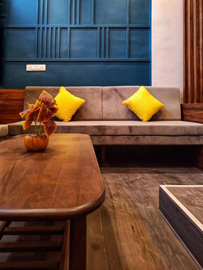 Hotel Essence Vellore Ngoại thất bức ảnh