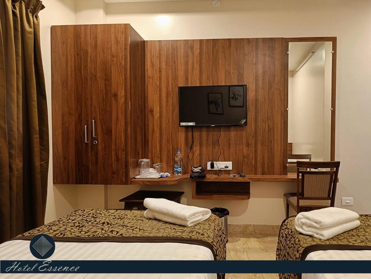 Hotel Essence Vellore Ngoại thất bức ảnh