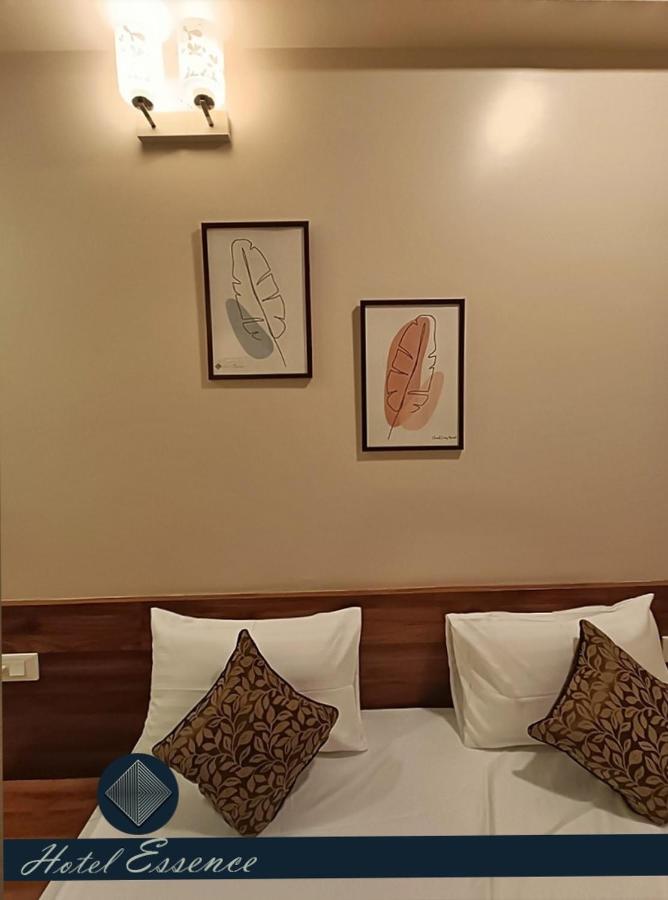 Hotel Essence Vellore Ngoại thất bức ảnh