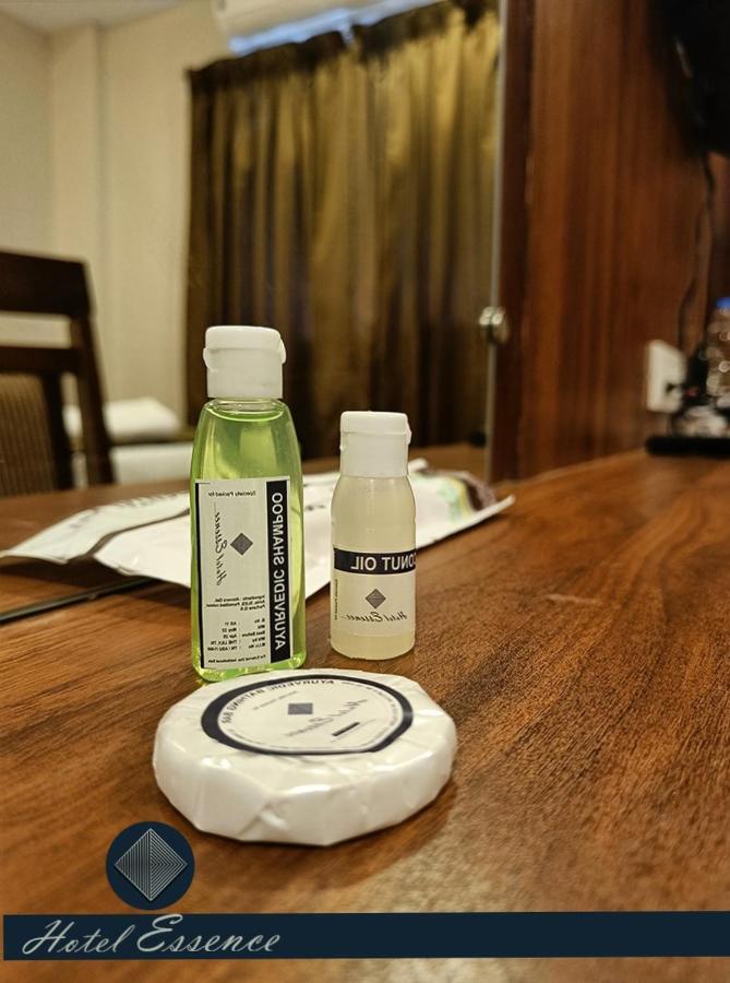 Hotel Essence Vellore Ngoại thất bức ảnh