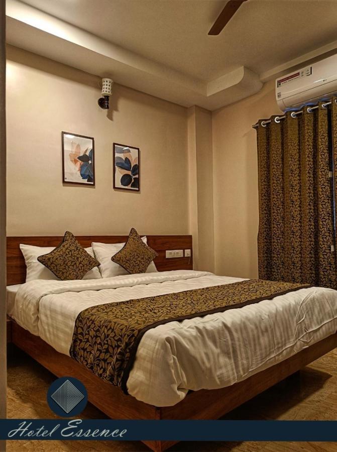 Hotel Essence Vellore Ngoại thất bức ảnh