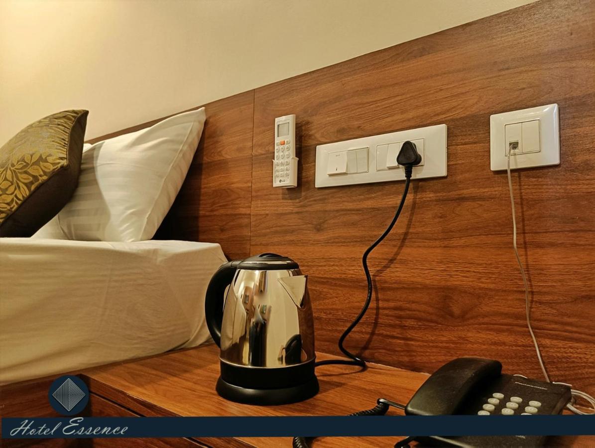 Hotel Essence Vellore Ngoại thất bức ảnh