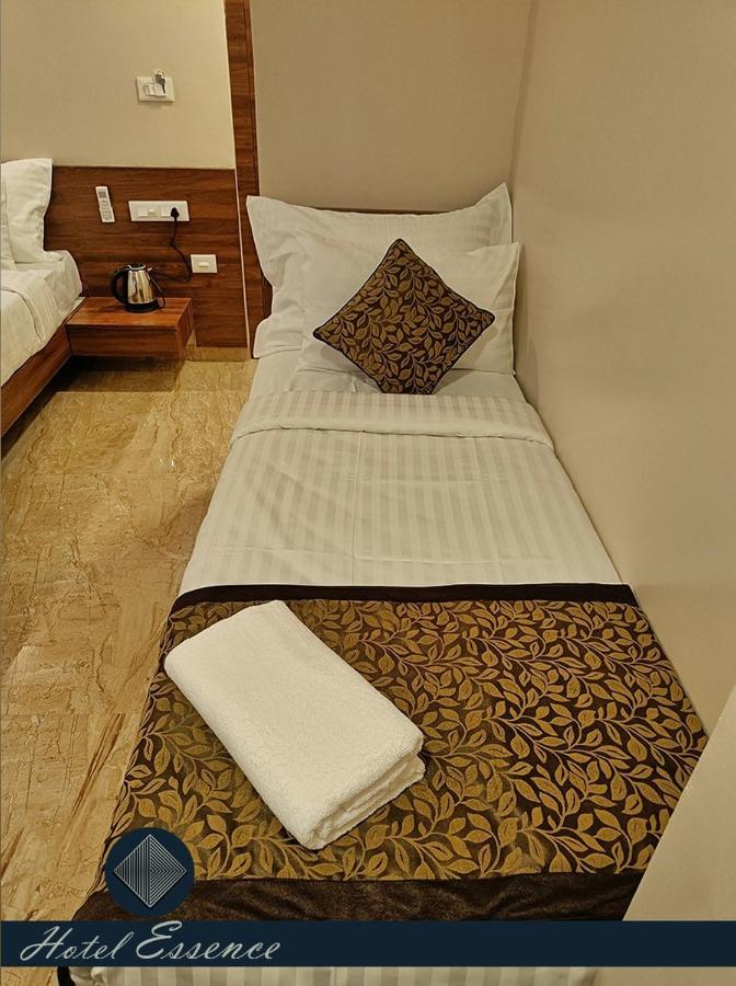 Hotel Essence Vellore Ngoại thất bức ảnh